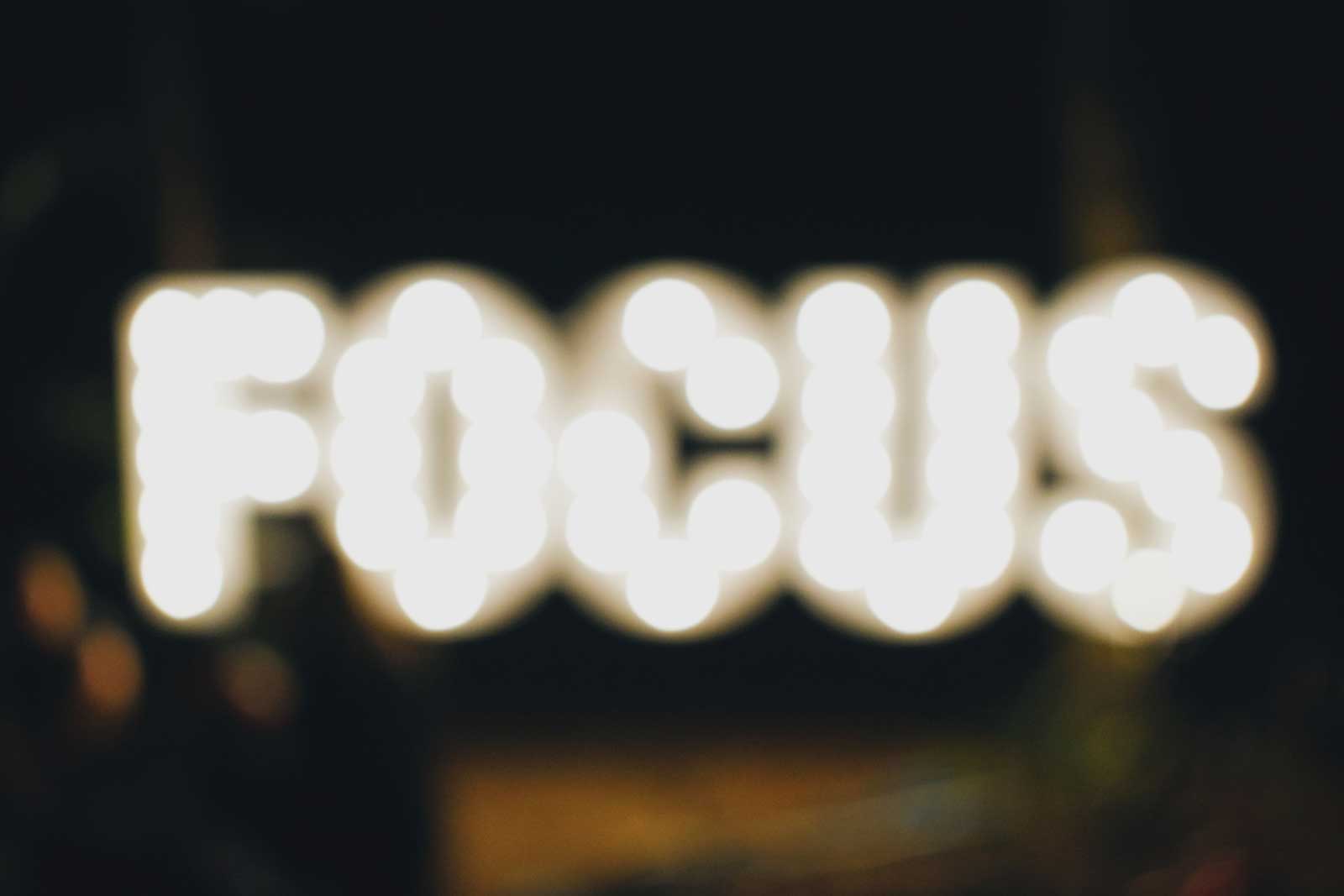 focus sign