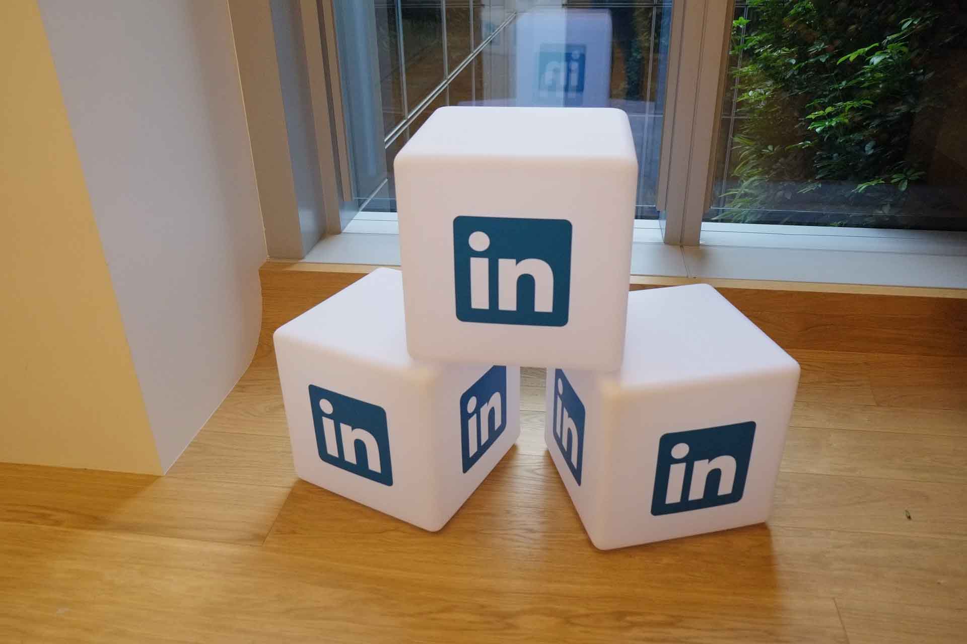 LinkedIn-logo-cubes